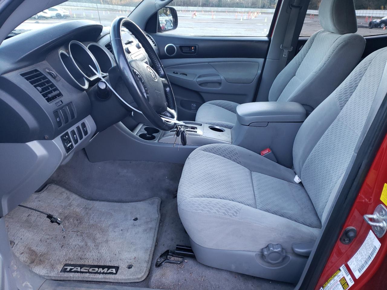2011 Toyota Tacoma VIN 3TMMU4FN2BM028222 Copart auction photo, front end / rear end damage thumbnail 7