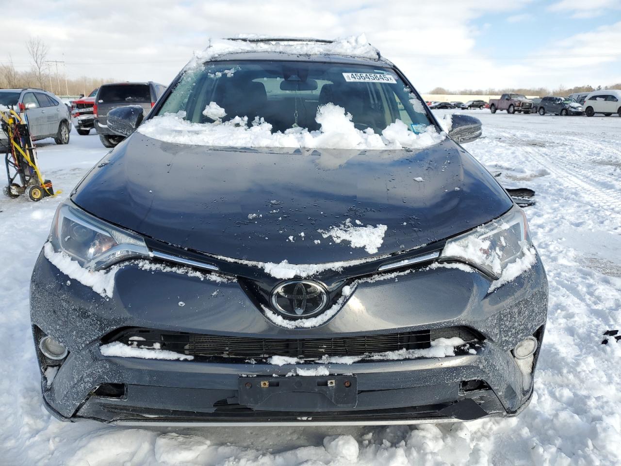 2018 Toyota RAV 4 VIN JTMRFREV8JJ725209 Copart auction photo, rear end damage thumbnail 5