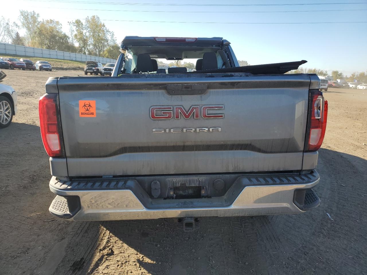 2019 GMC Sierra VIN 1GTR9AEH2KZ424120 Copart auction photo, all over damage thumbnail 6