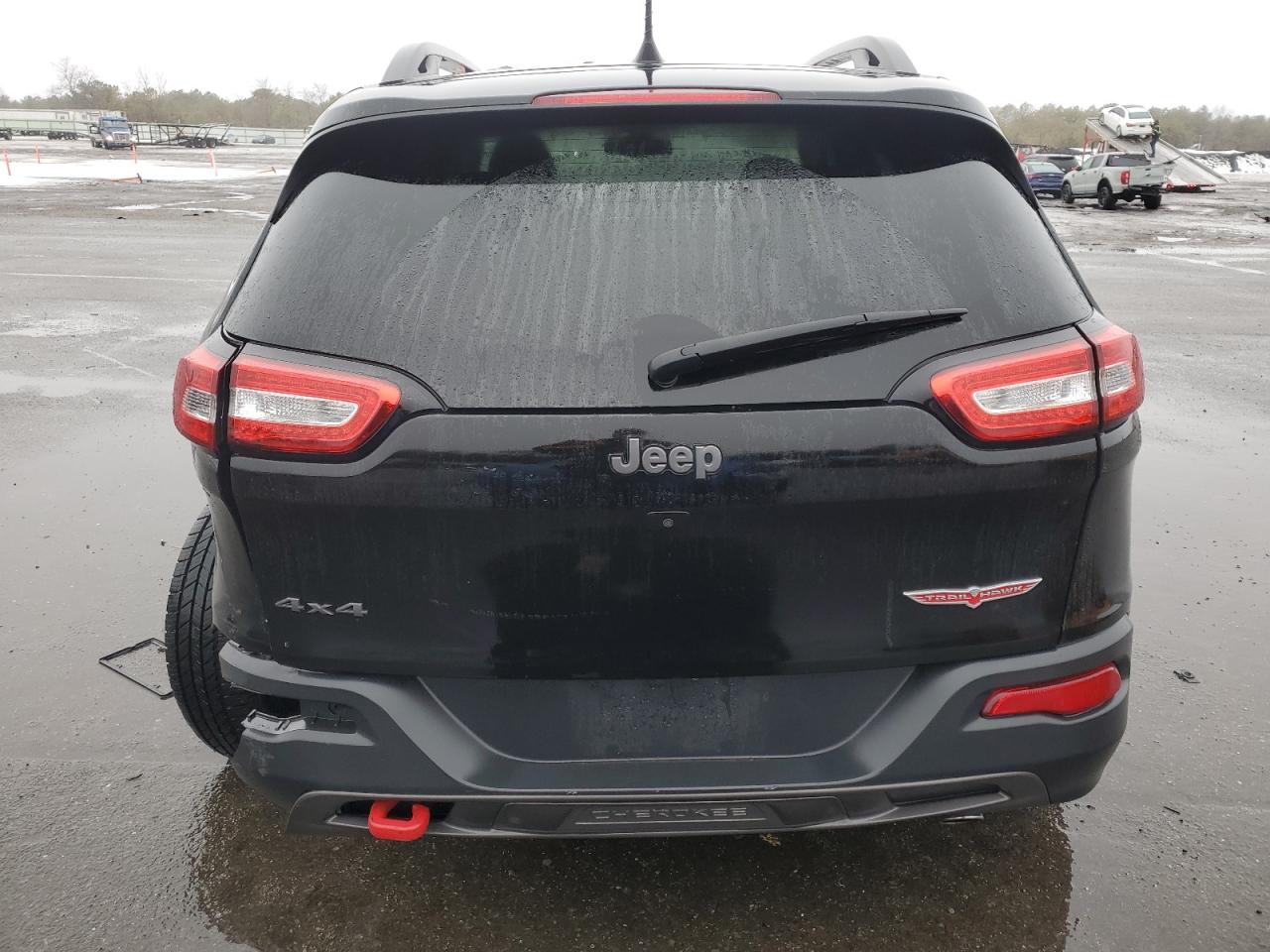 2017 Jeep Cherokee VIN 1C4PJMBS3HW637698 Copart auction photo, rear end / side damage thumbnail 6