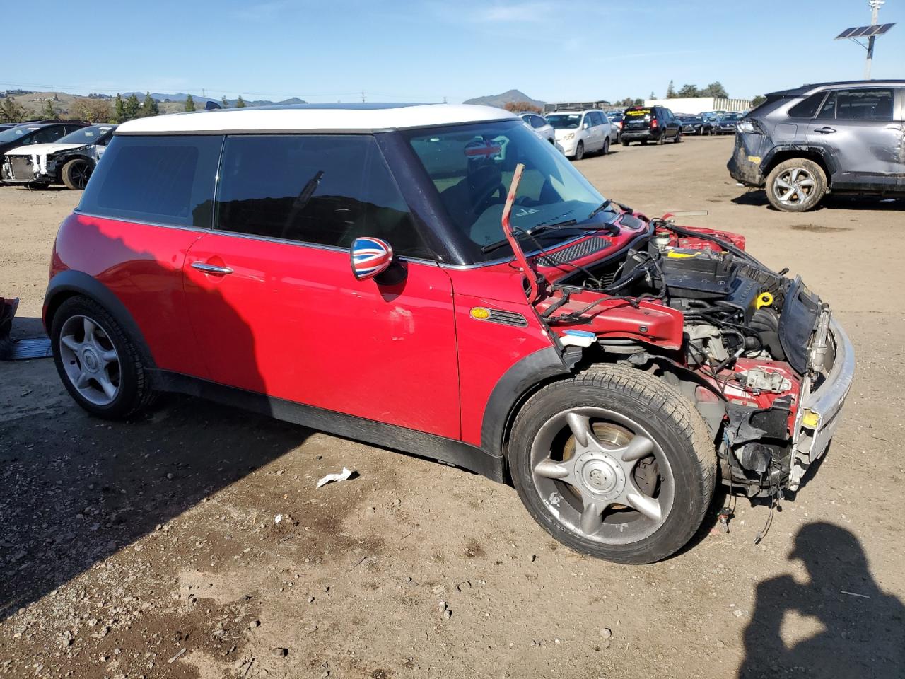 2004 MINI Cooper VIN WMWRC334X4TJ58815 Copart auction photo, front end damage thumbnail 4