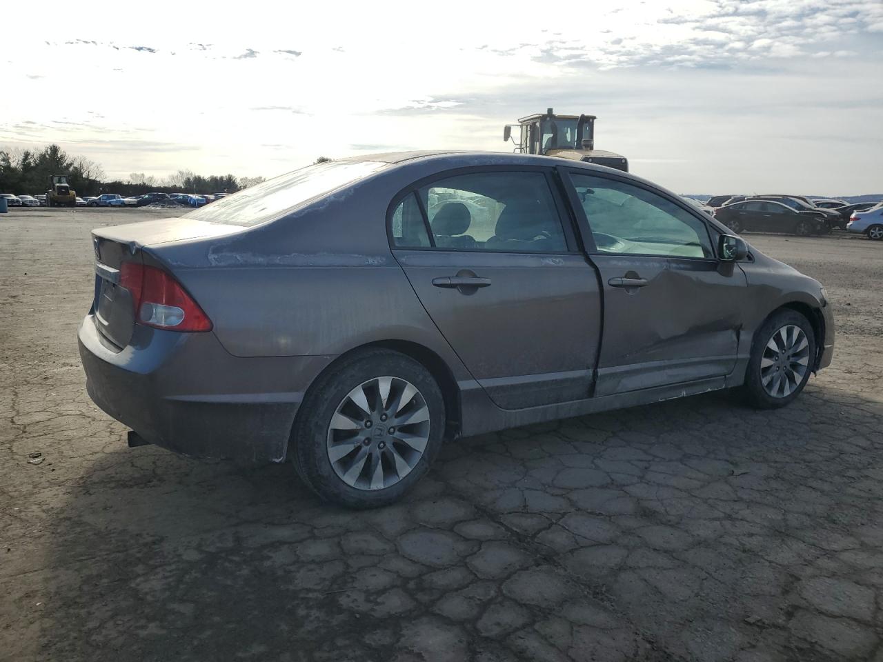 2009 Honda Civic VIN 2HGFA158X9H516114 Copart auction photo, side / front end damage thumbnail 3