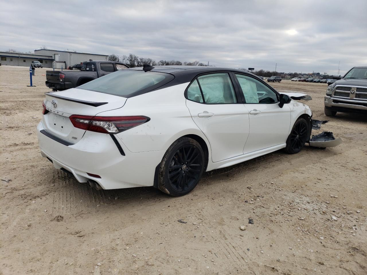 2024 Toyota Camry VIN 4T1K61AK4RU236777 Copart auction photo, front end damage thumbnail 3