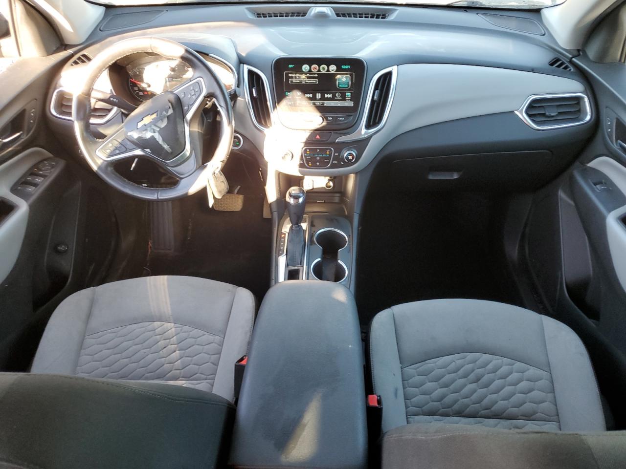 2018 Chevrolet Equinox VIN 3GNAXUEUXJS584508 Copart auction photo, front end damage thumbnail 8