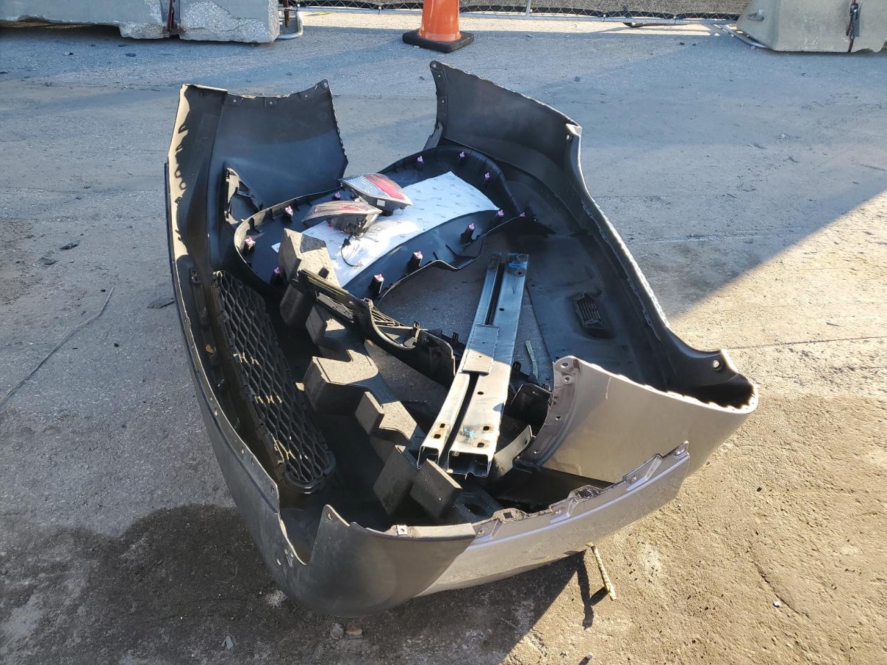 2015 Nissan Rogue VIN KNMAT2MV9FP589093 Copart auction photo, rear end / front end damage thumbnail 13