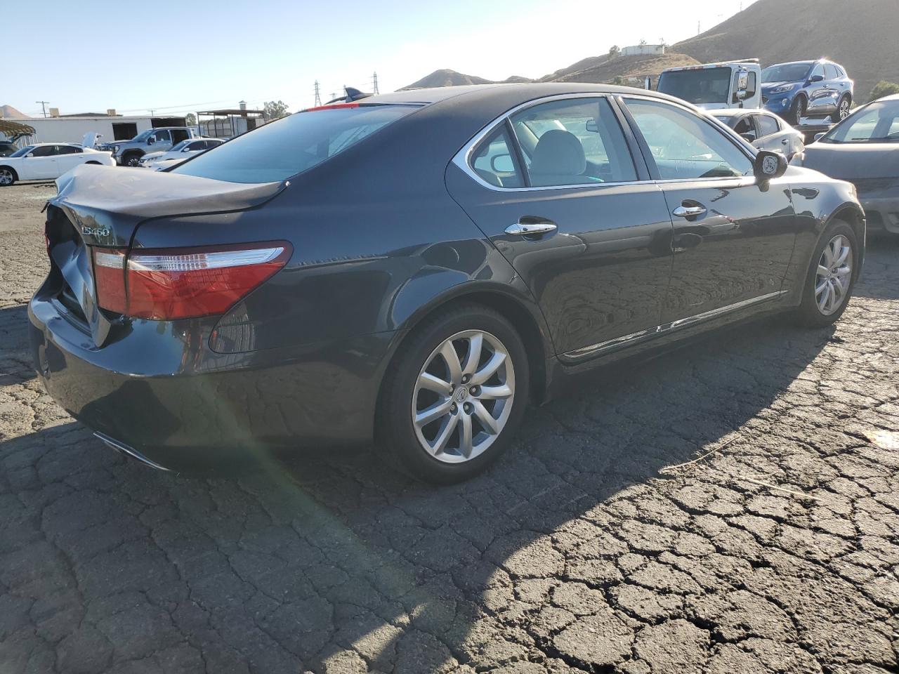 2009 Lexus LS VIN JTHBL46F195091443 Copart auction photo, rear end / front end damage thumbnail 3