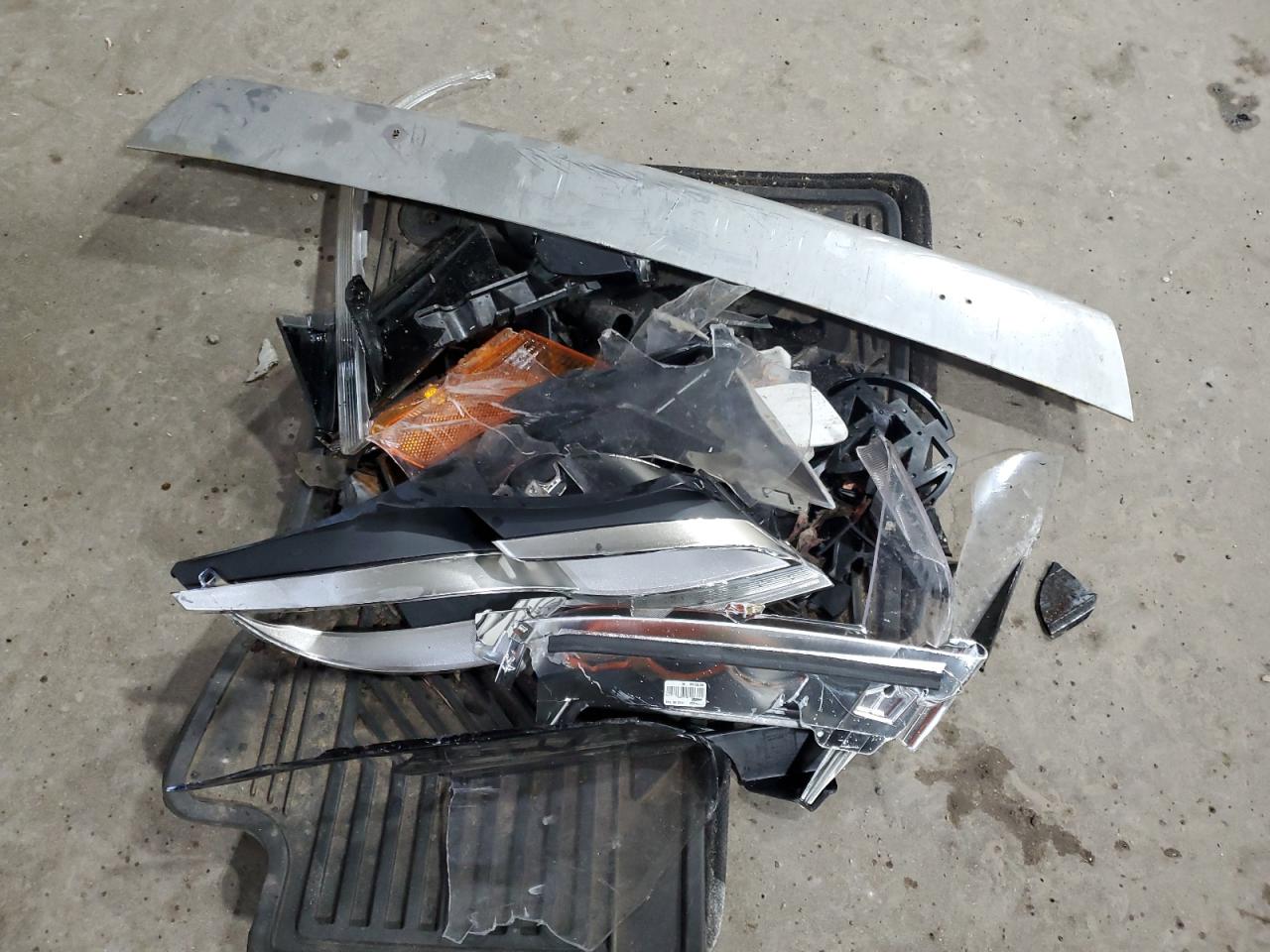 2019 Buick Encore VIN KL4CJGSMXKB797197 Copart auction photo, front end damage thumbnail 15