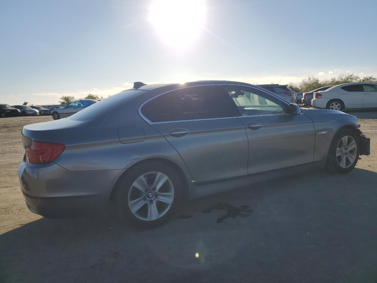 2012 BMW 5er VIN WBAXG5C5XCDX02237 Copart auction photo, front end damage thumbnail 3