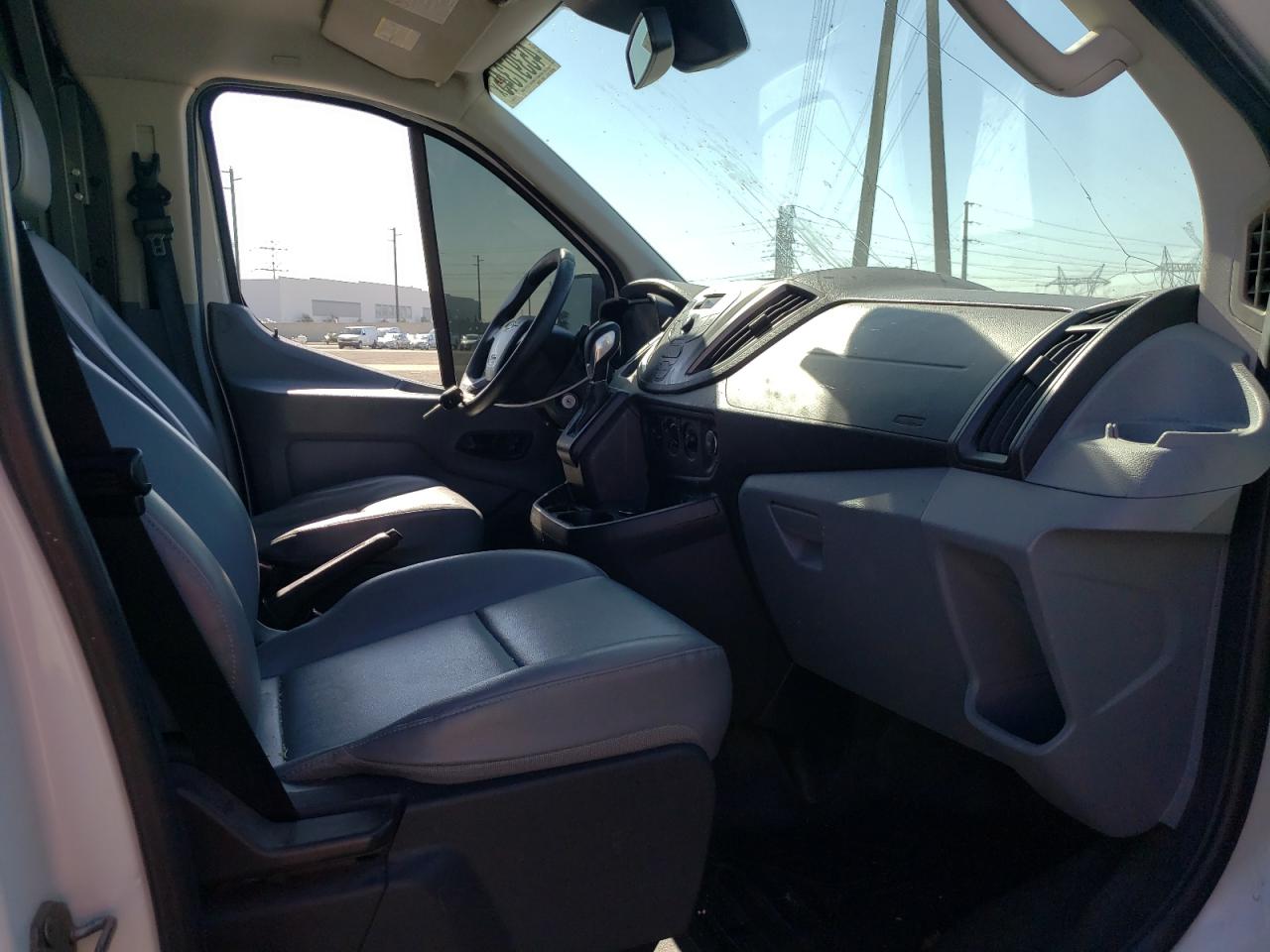 2016 Ford Transit VIN 1FTYE1YMXGKA08817 Copart auction photo, rear end damage thumbnail 8