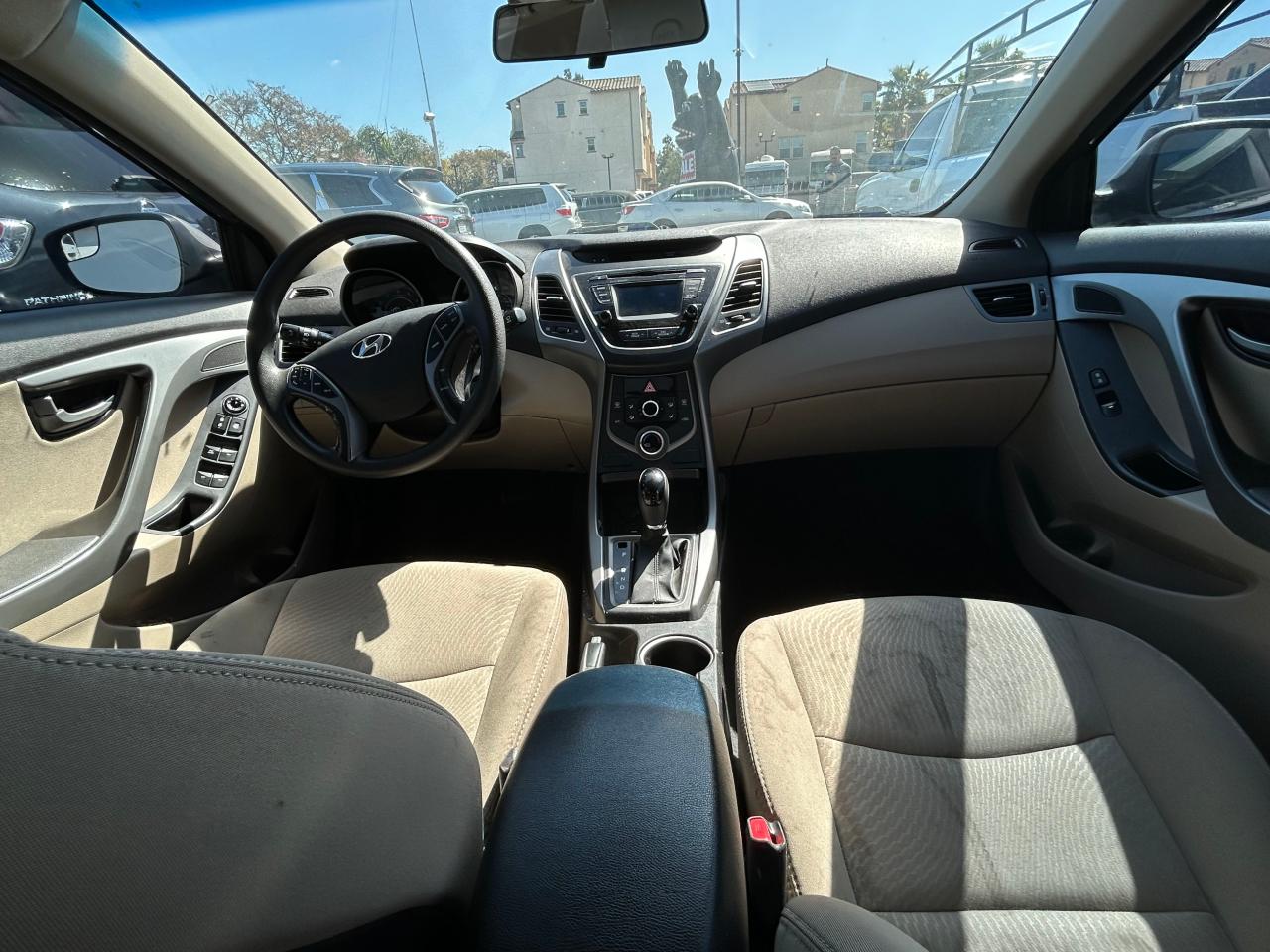2016 Hyundai Elantra VIN 5NPDH4AE2GH722398 Copart auction photo, minor dent/scratches / mechanical damage thumbnail 7