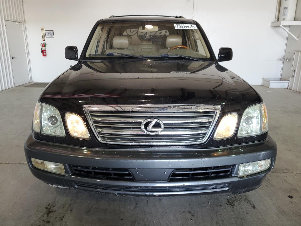 2003 Lexus LX VIN JTJHT00W533531886 Copart auction photo, minor dent/scratches damage thumbnail 5