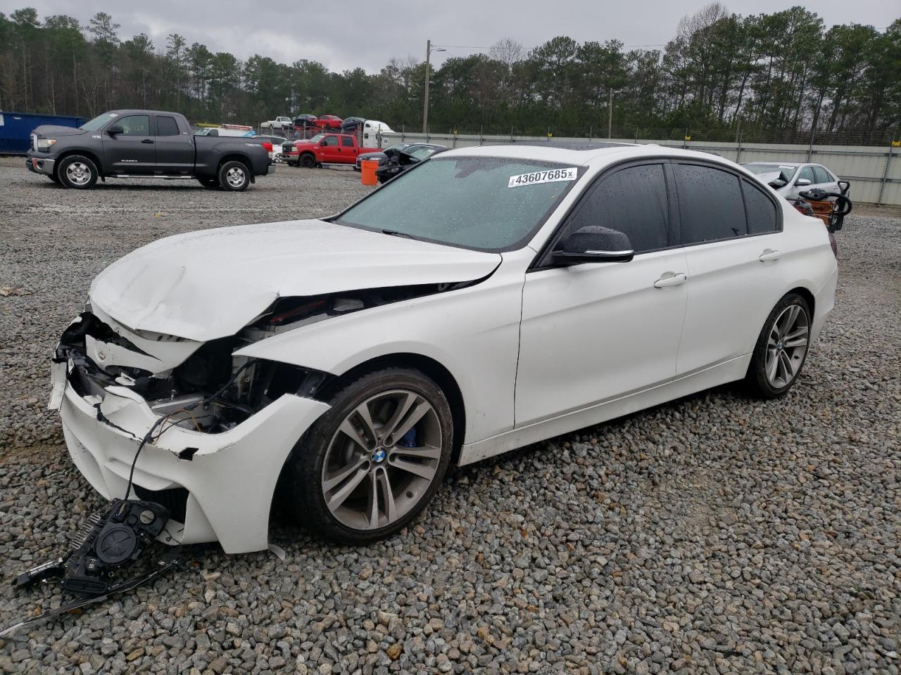 2014 BMW 3er VIN WBA3A9C50EF479348