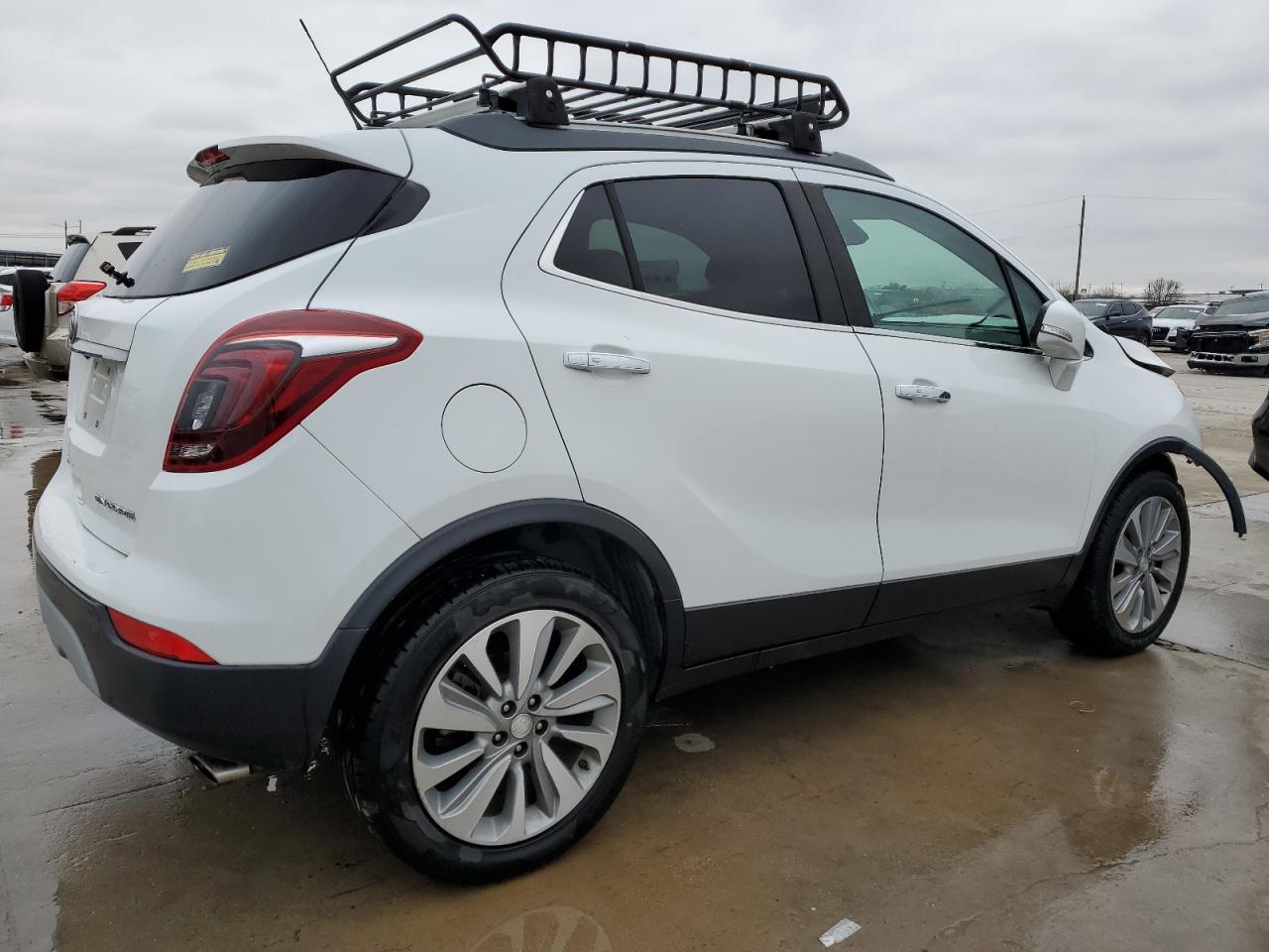 2018 Buick Encore VIN KL4CJASB4JB566869 Copart auction photo, front end / side damage thumbnail 3