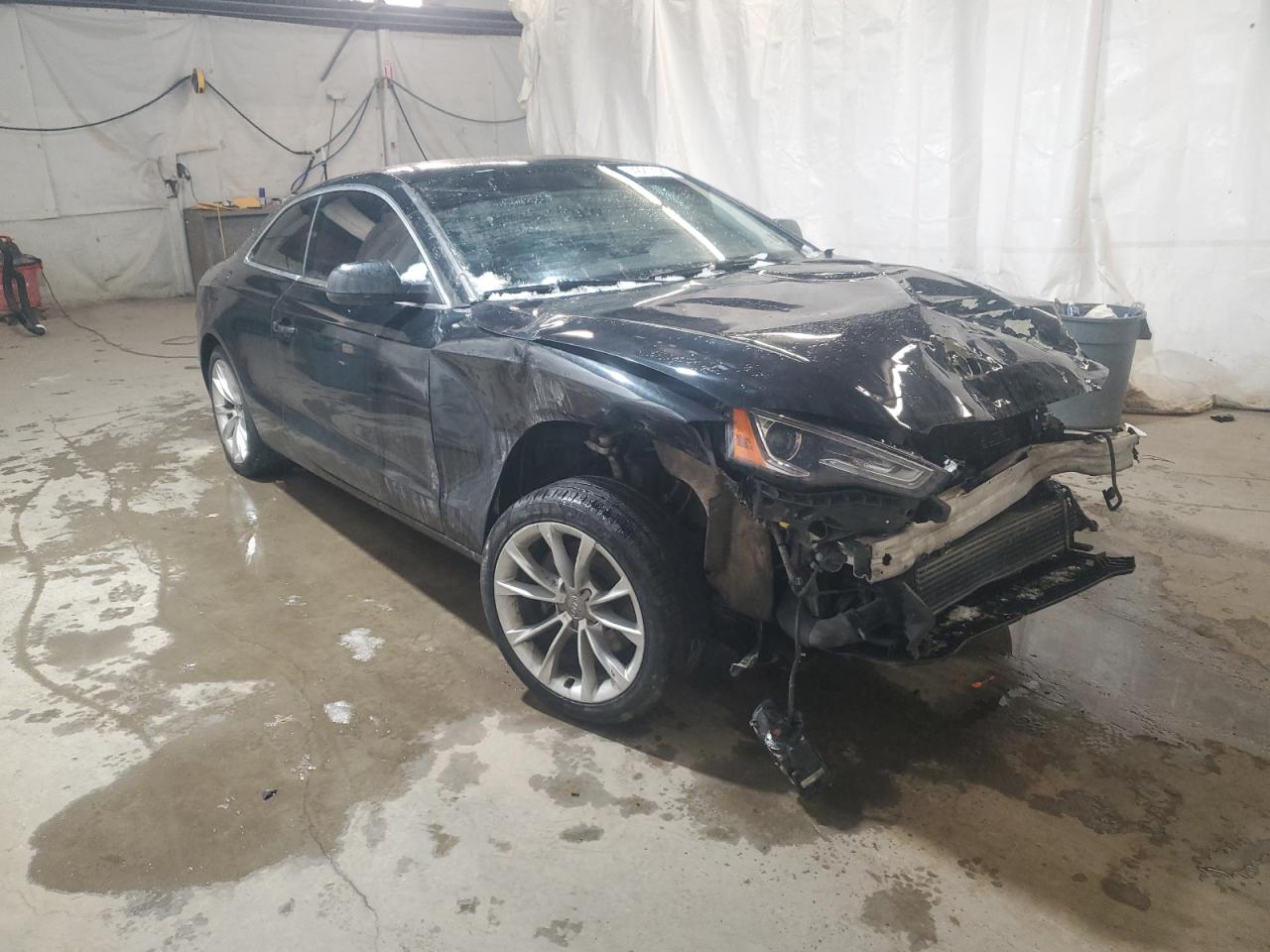 2013 Audi A5 VIN WAUCFAFR2DA008380 Copart auction photo, front end / minor dent/scratches damage thumbnail 4
