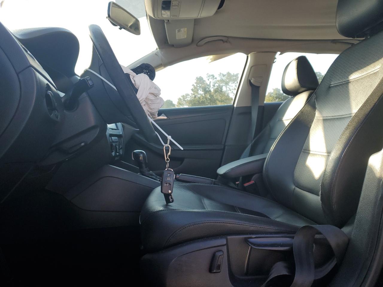 2014 Volkswagen Jetta VIN 3VWD17AJ1EM268152 Copart auction photo, front end / side damage thumbnail 7