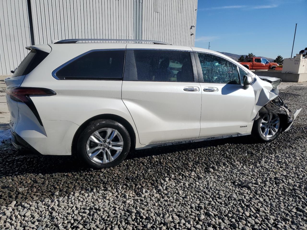 2021 Toyota Sienna VIN 5TDZSKFC5MS005700 Copart auction photo, front end damage thumbnail 3