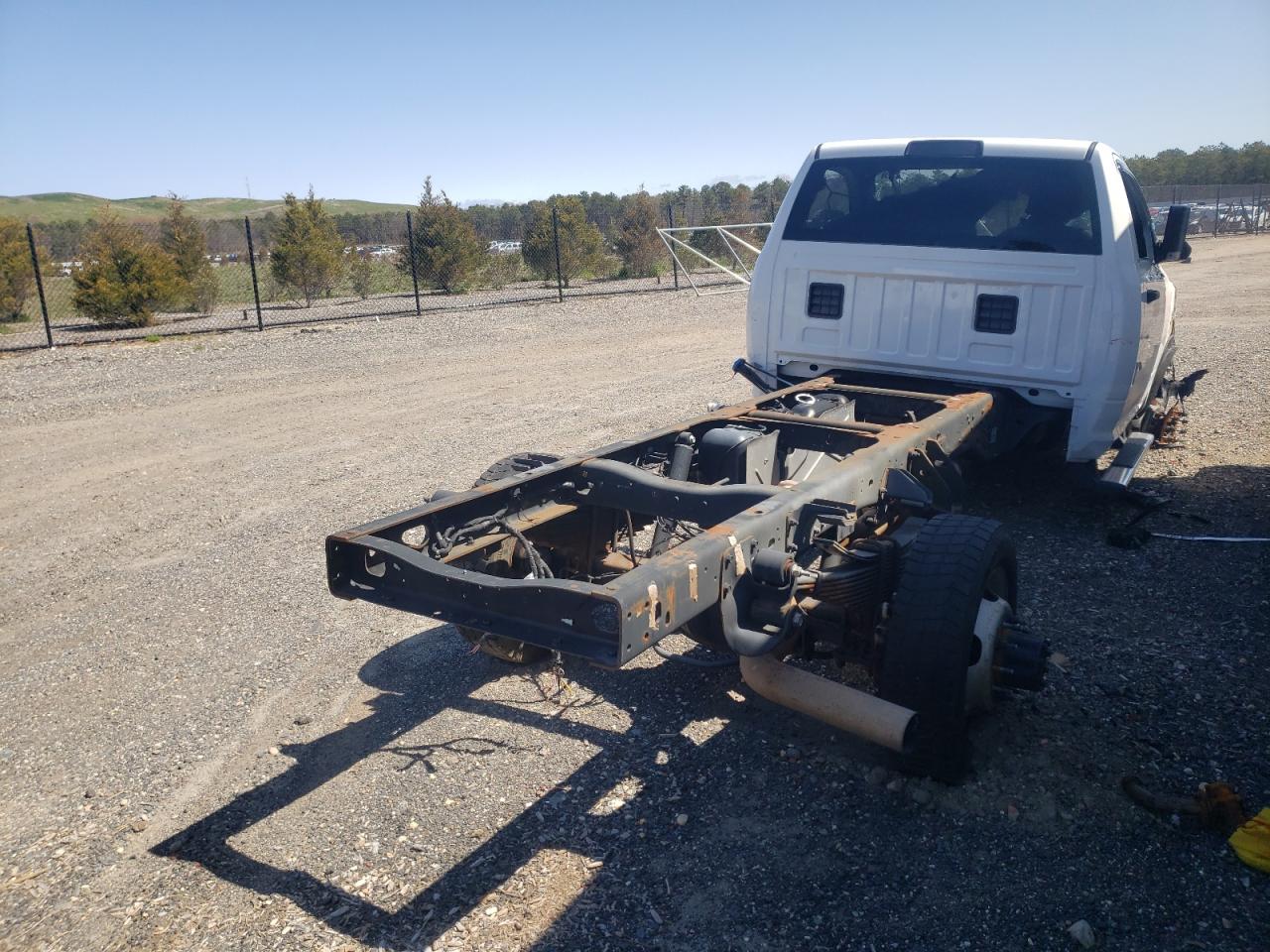 2018 RAM 5500 VIN 3C7WRNBL0JG177863 Copart auction photo, burn / mechanical damage thumbnail 4