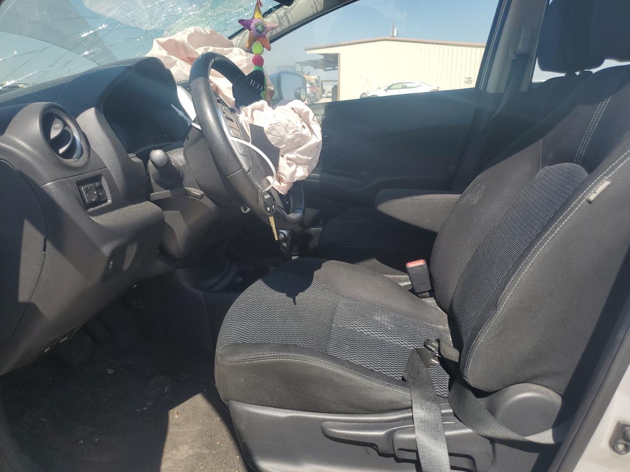 2016 Nissan Versa VIN 3N1CE2CP0GL402832 Copart auction photo, front end damage thumbnail 7