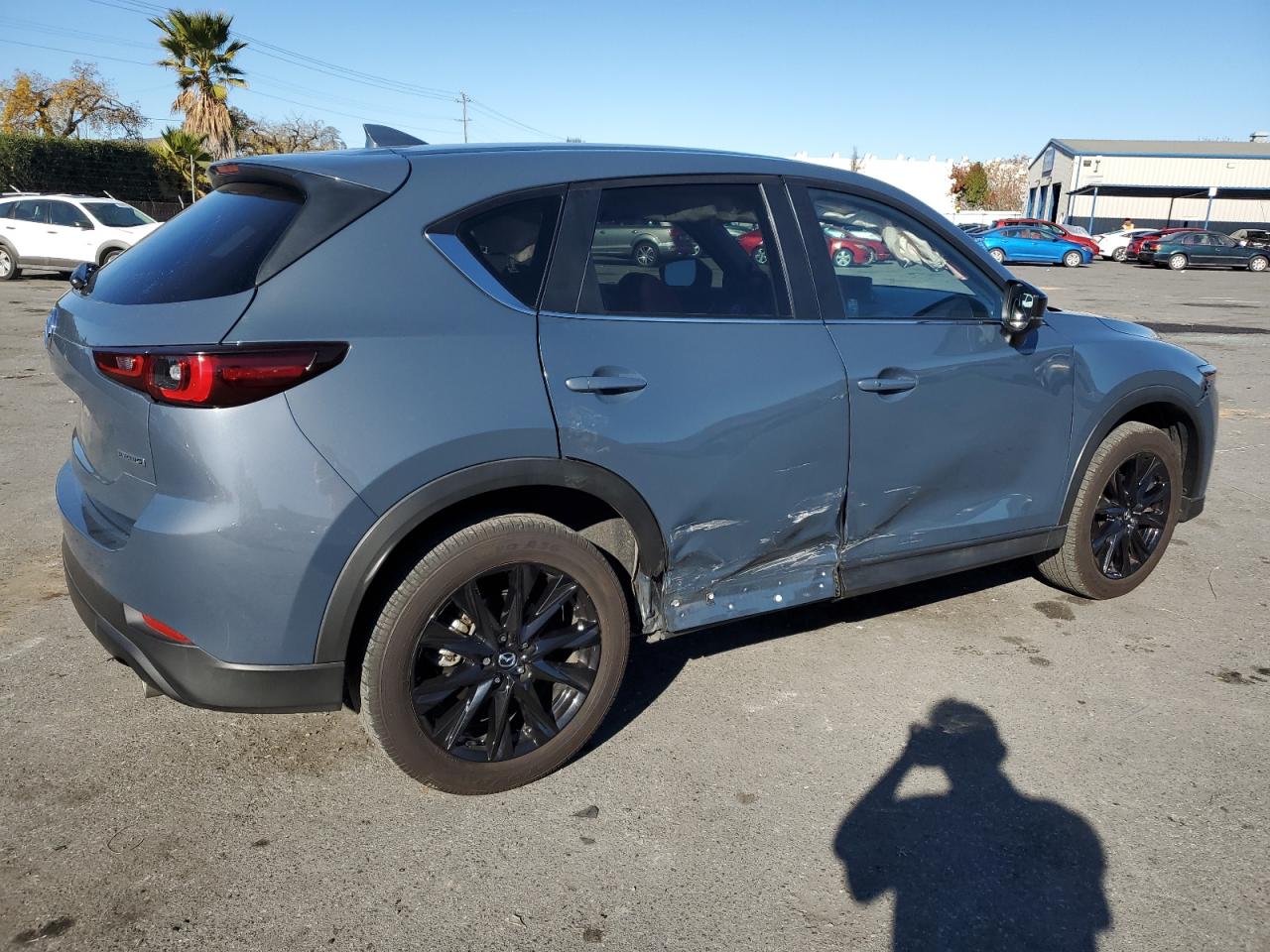 2023 Mazda CX-5 VIN JM3KFBCM6P0266593 Copart auction photo, side / front end damage thumbnail 3