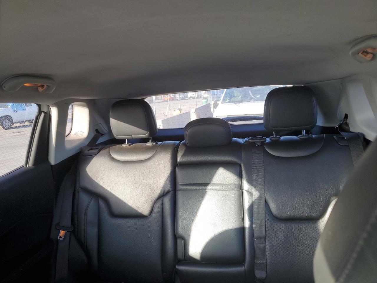 2018 Jeep Compass VIN 3C4NJDCB2JT397397 Copart auction photo, water/flood damage thumbnail 10