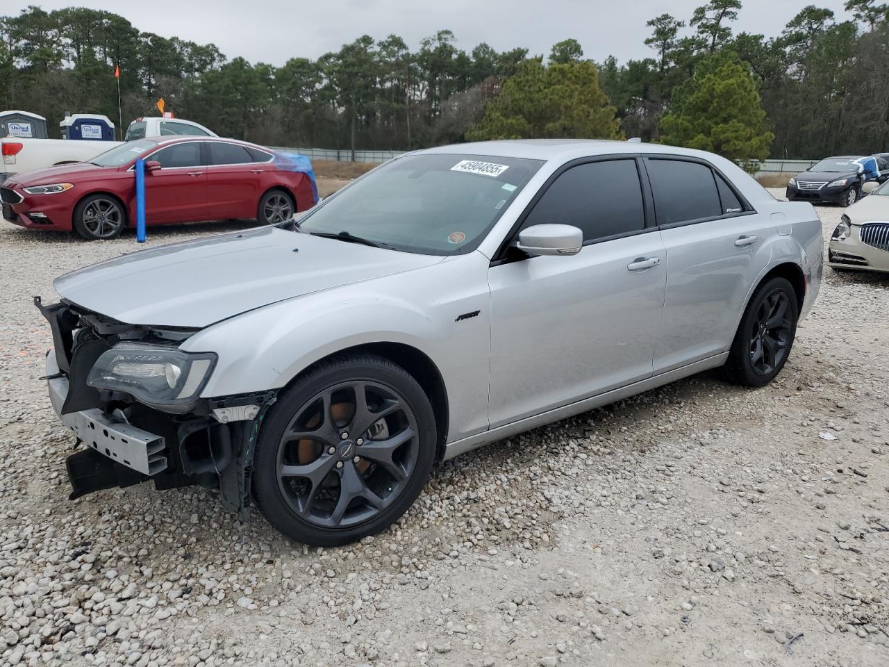 2021 Chrysler 300 VIN 2C3CCABG4MH585353