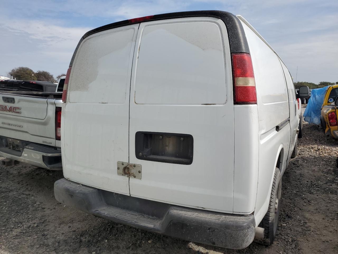 2015 Chevrolet Express VIN 1GCZGUCG7F1198758 Copart auction photo, minor dent/scratches damage thumbnail 6