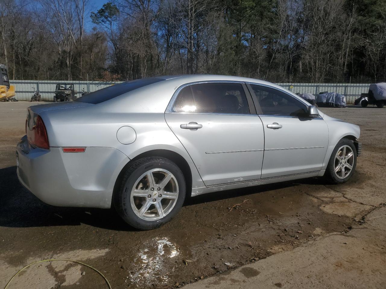 2011 Chevrolet Malibu VIN 1G1ZC5EU0BF354228 Copart auction photo, front end / minor dent/scratches damage thumbnail 3