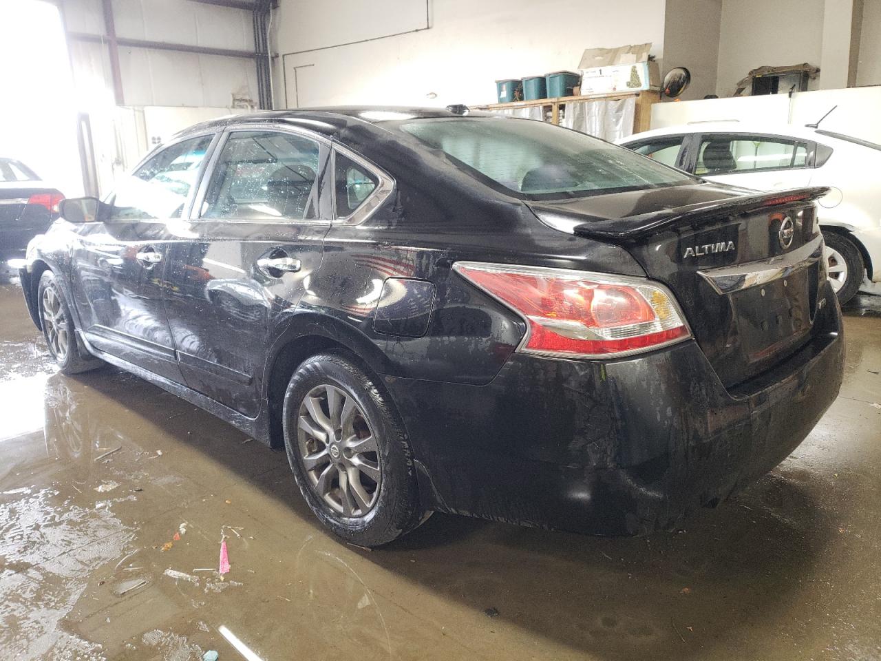 2015 Nissan Altima VIN 1N4AL3AP7FC498042 Copart auction photo, front end damage thumbnail 2