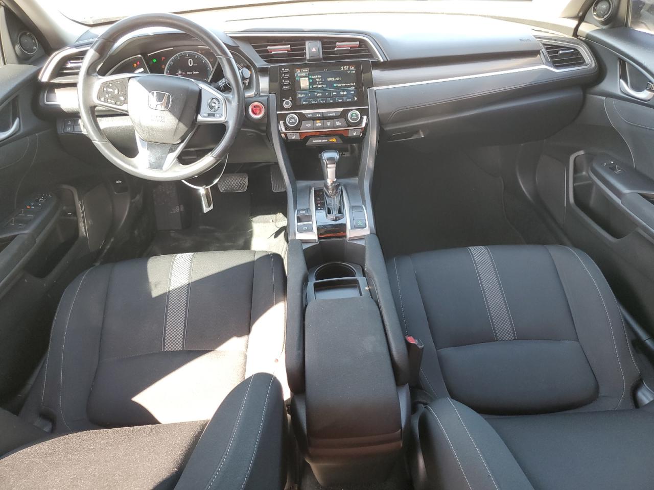 2019 Honda Civic VIN 19XFC1F3XKE008979 Copart auction photo, side damage thumbnail 8