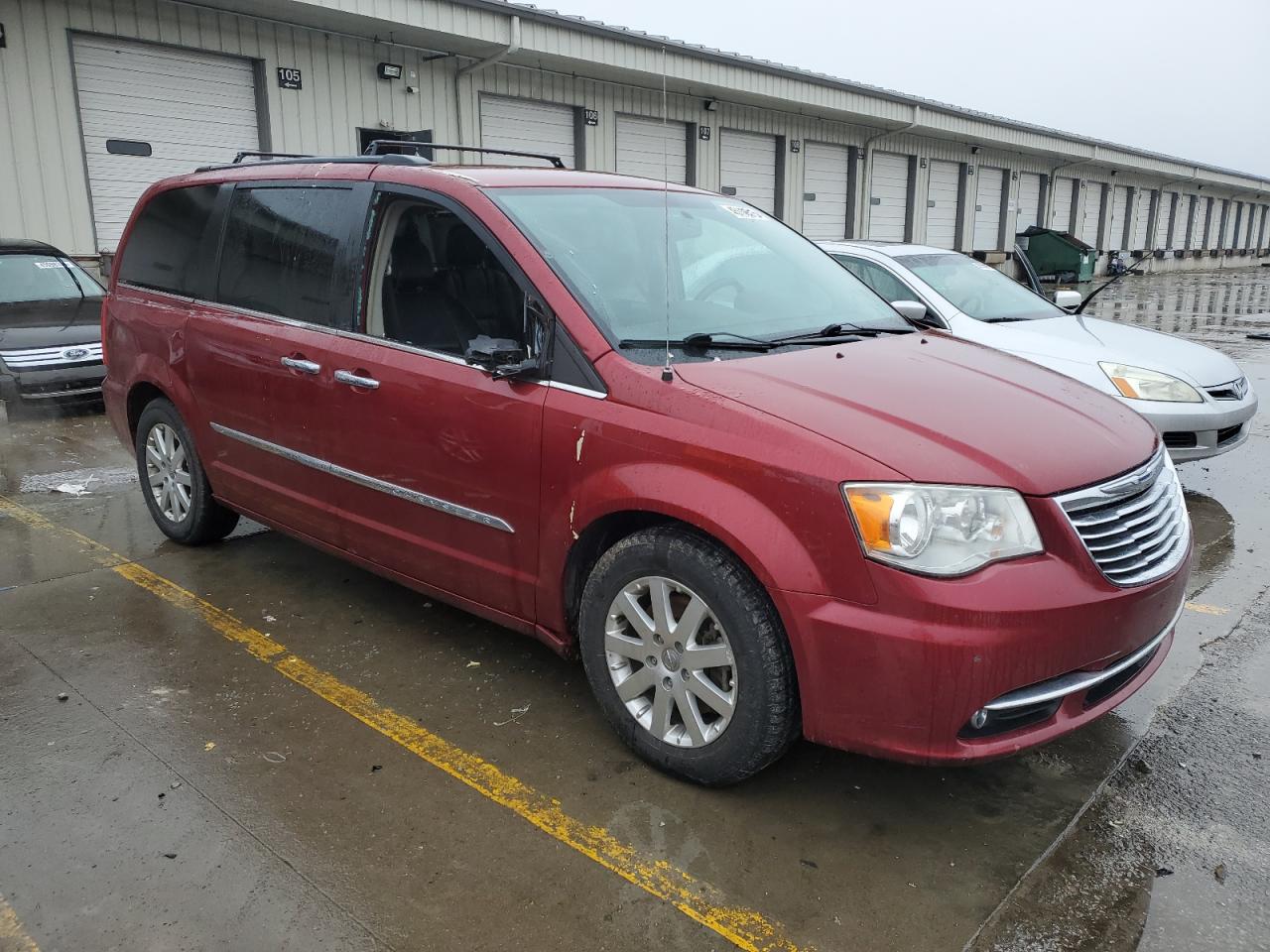 2015 Chrysler Town & Country VIN 2C4RC1BGXFR505587 Copart auction photo, side damage thumbnail 4