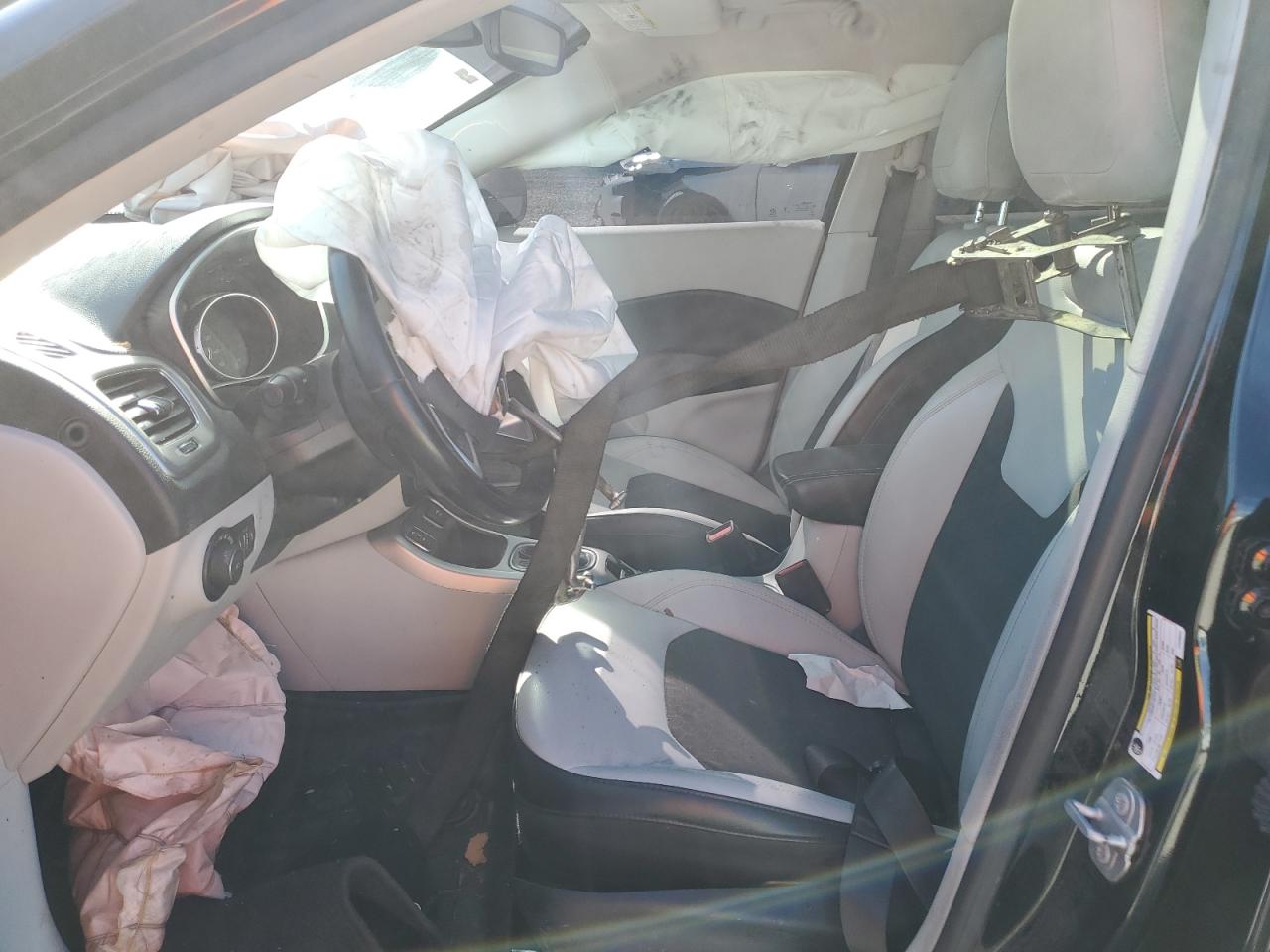 2018 Jeep Compass VIN 3C4NJCBB0JT228944 Copart auction photo, front end / burn - engine damage thumbnail 7