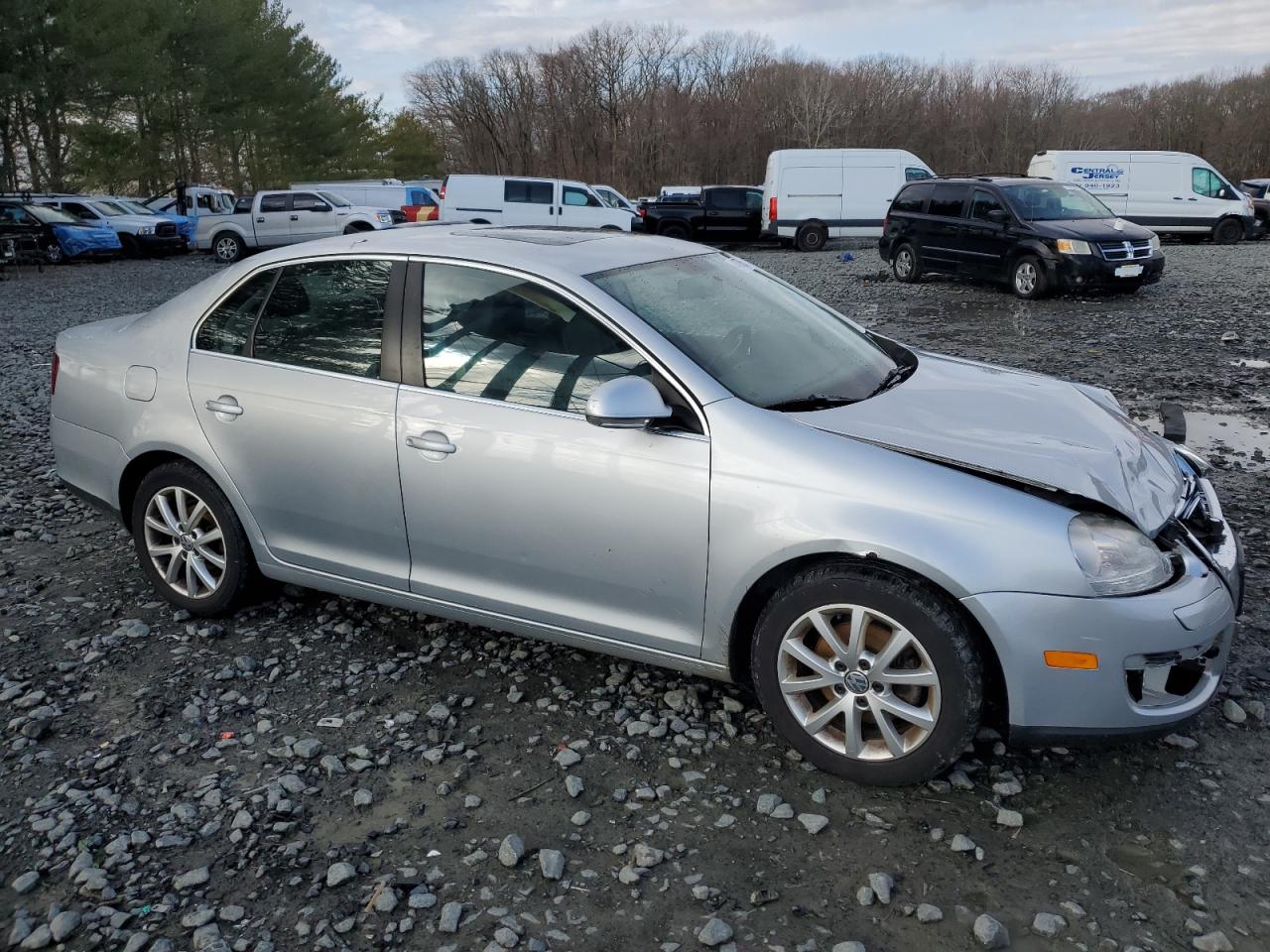 2010 Volkswagen Jetta VIN 3VWRZ7AJXAM020054 Copart auction photo, front end damage thumbnail 4
