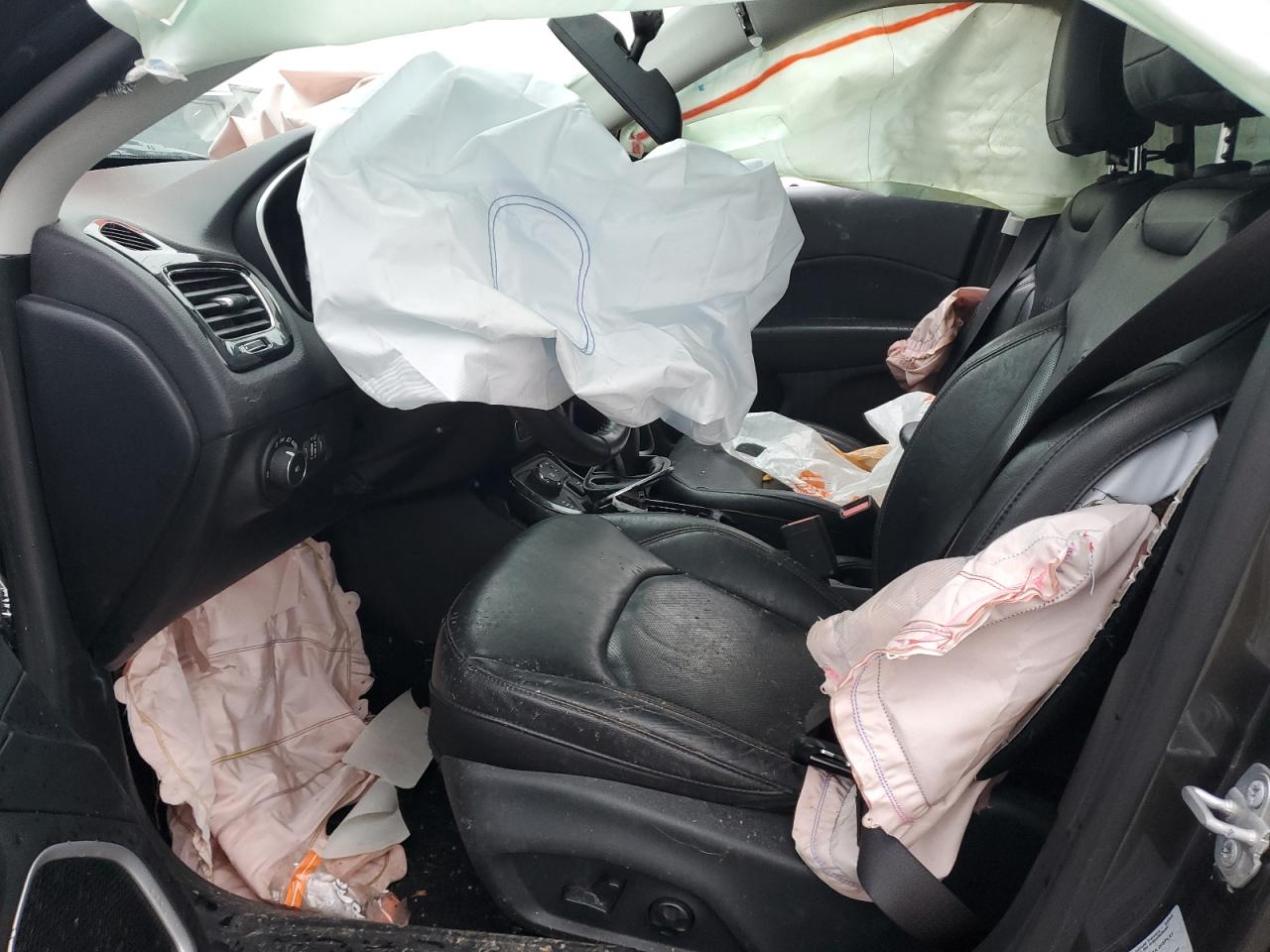 2017 Jeep Compass VIN 3C4NJDCB7HT629261 Copart auction photo, biohazard/chemical / all over damage thumbnail 7