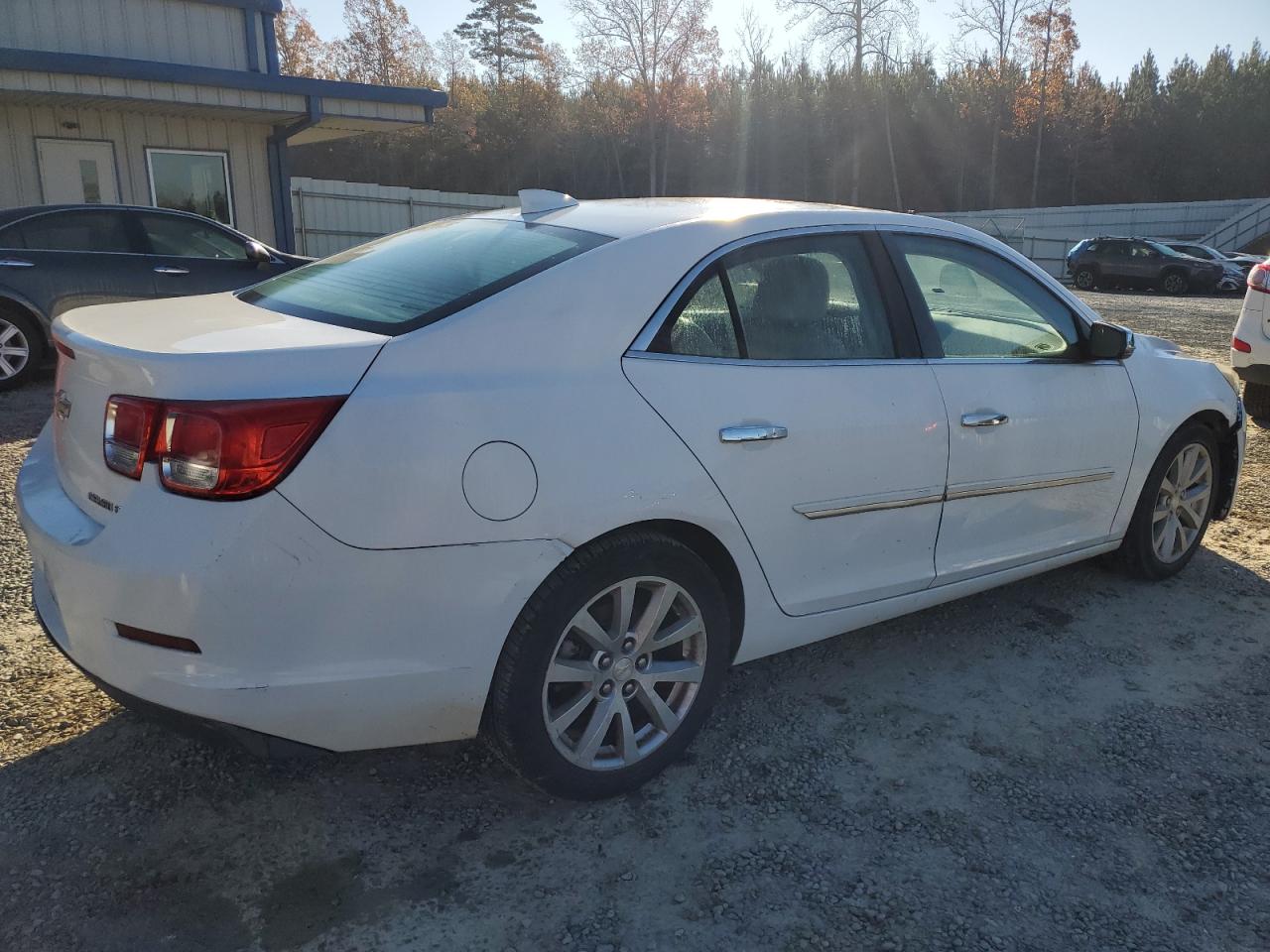 2015 Chevrolet Malibu VIN 1G11D5SL6FU125169 Copart auction photo, all over damage thumbnail 3