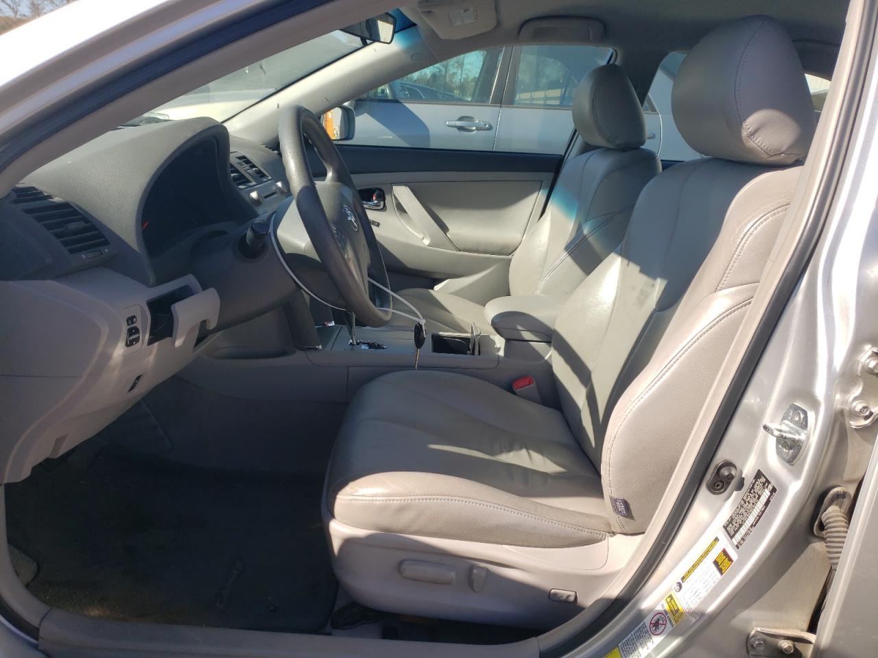 2011 Toyota Camry VIN 4T1BF3EKXBU152510 Copart auction photo, front end / minor dent/scratches damage thumbnail 7