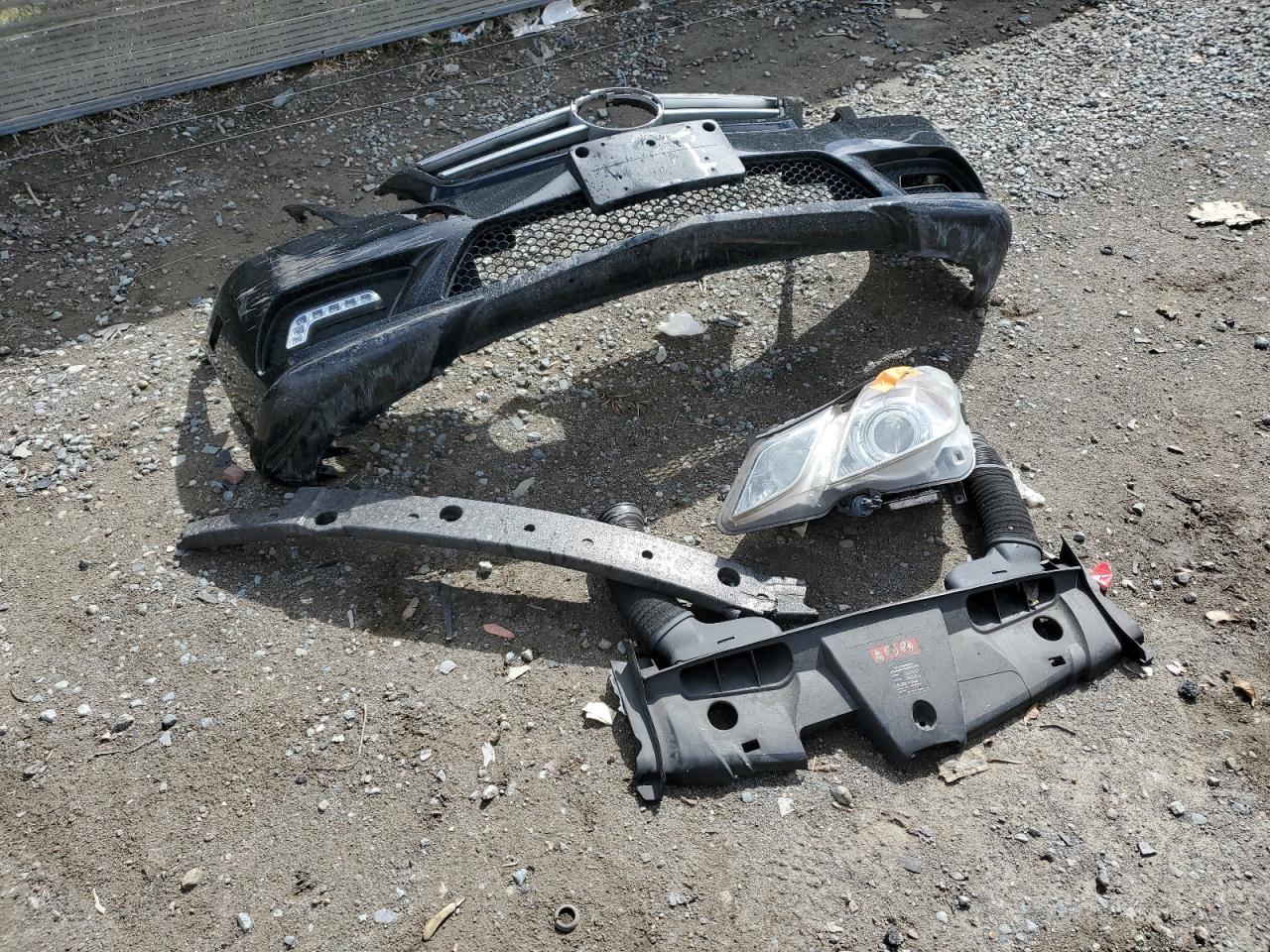 2010 Mercedes-Benz E-klasse VIN WDDKJ7CB2AF051788 Copart auction photo, front end damage thumbnail 14