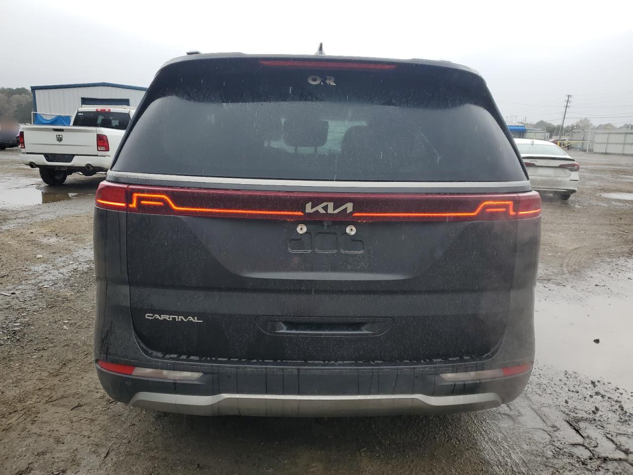 2024 KIA Carnival VIN KNDNE5H34R6442728 Copart auction photo, front end / minor dent/scratches damage thumbnail 6