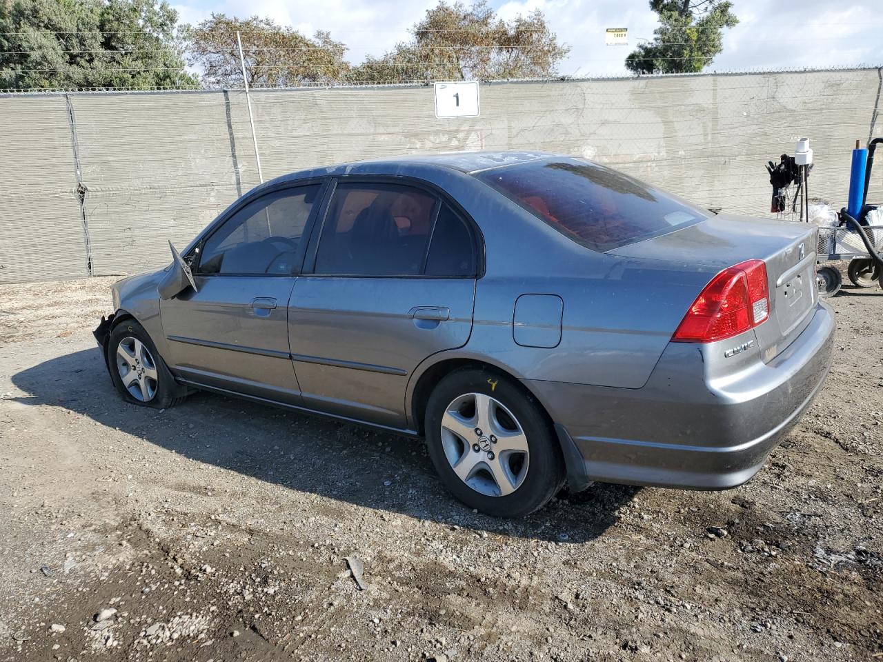 2005 Honda Civic VIN 2HGES25705H526585 Copart auction photo, side / front end damage thumbnail 2