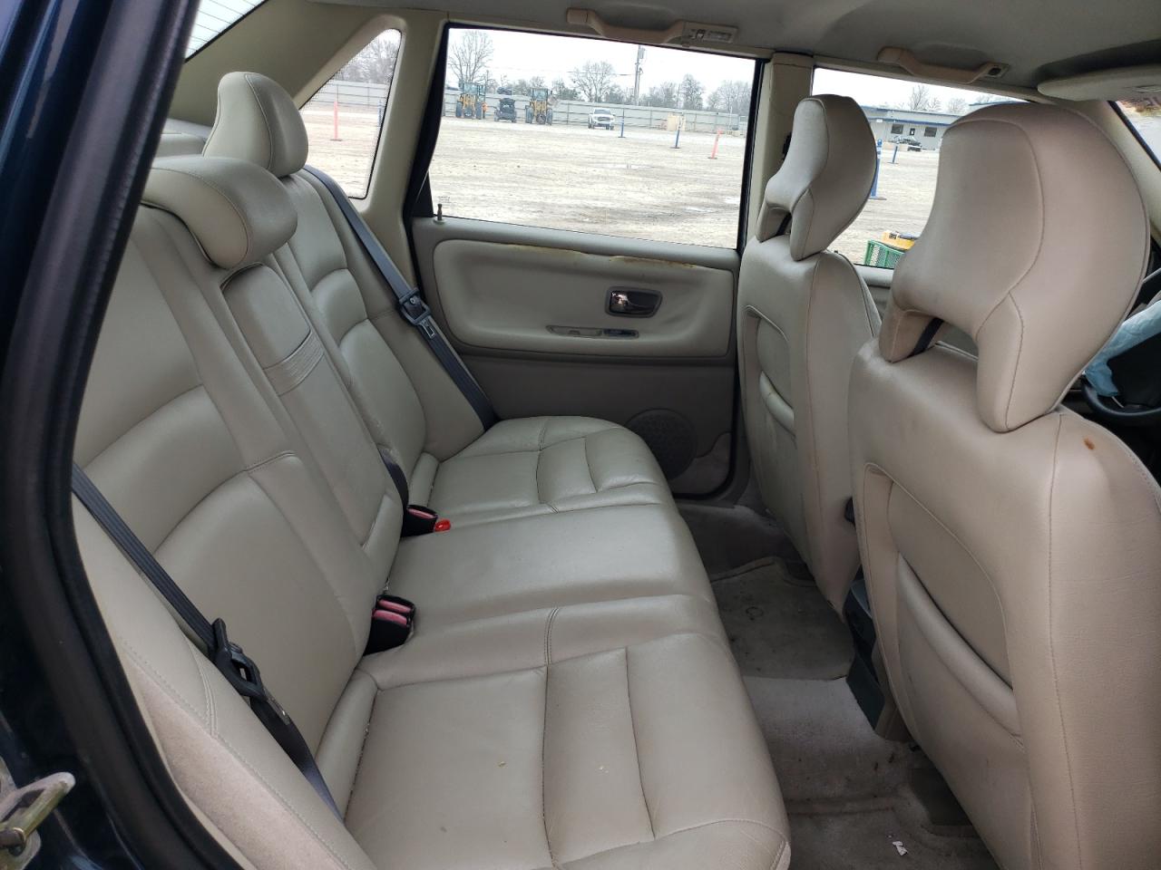 1998 Volvo S70 VIN YV1LS5572W1508476 Copart auction photo, front end damage thumbnail 10
