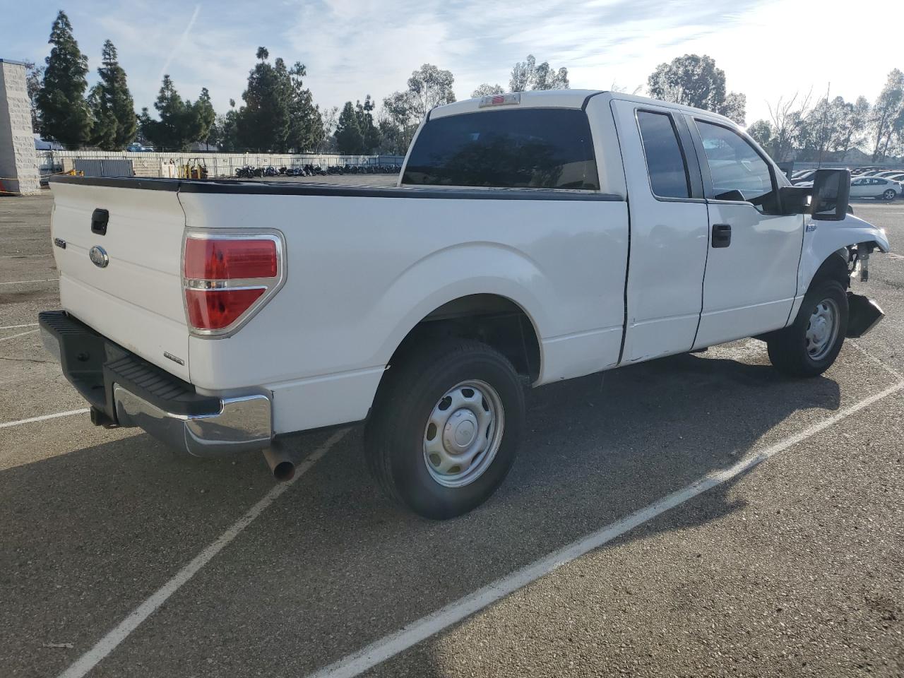 2011 Ford F-150 VIN 1FTFX1EF5BFC60077 Copart auction photo, front end damage thumbnail 3