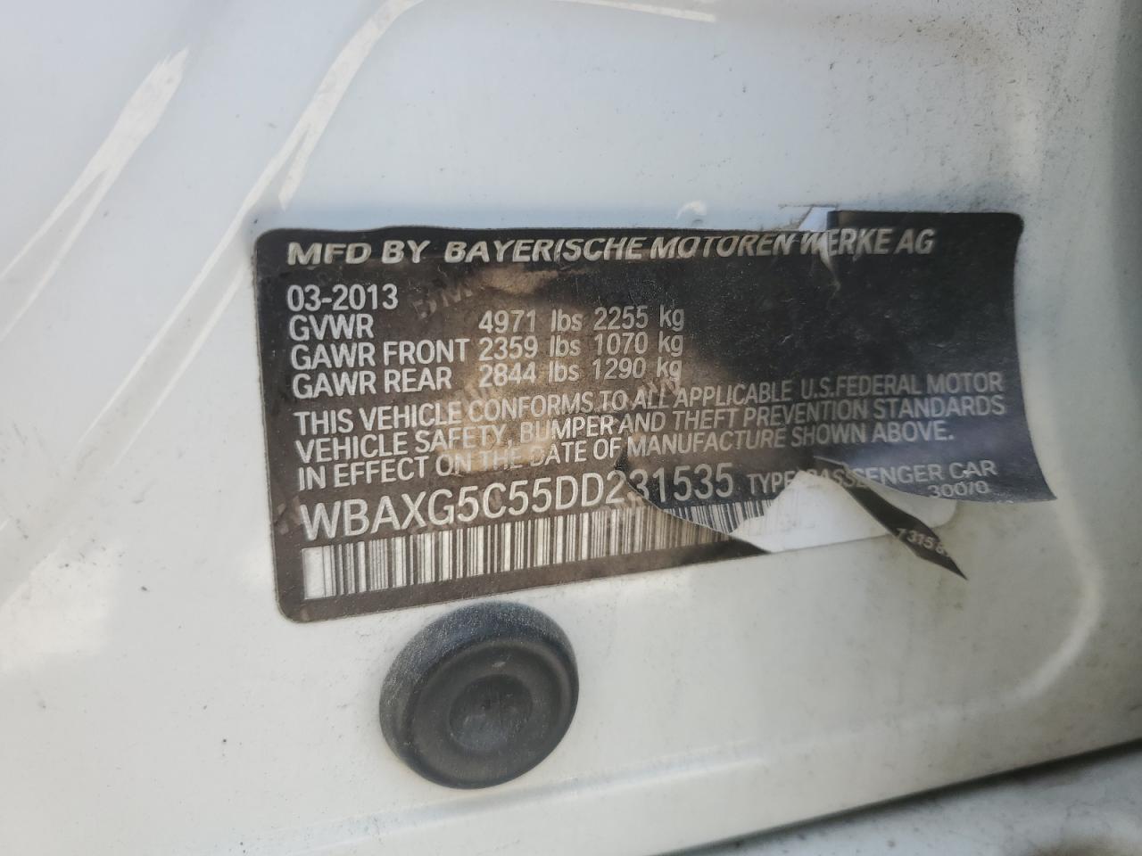 2013 BMW 5er VIN WBAXG5C55DD231535 Copart auction photo, front end / minor dent/scratches damage thumbnail 12