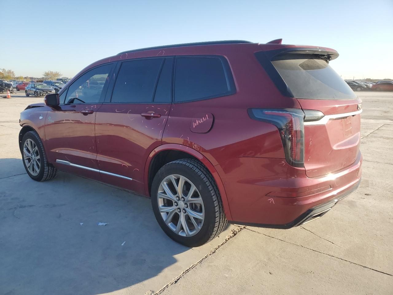 2020 Cadillac XT6 VIN 1GYKPGRS0LZ136656 Copart auction photo, front end damage thumbnail 2