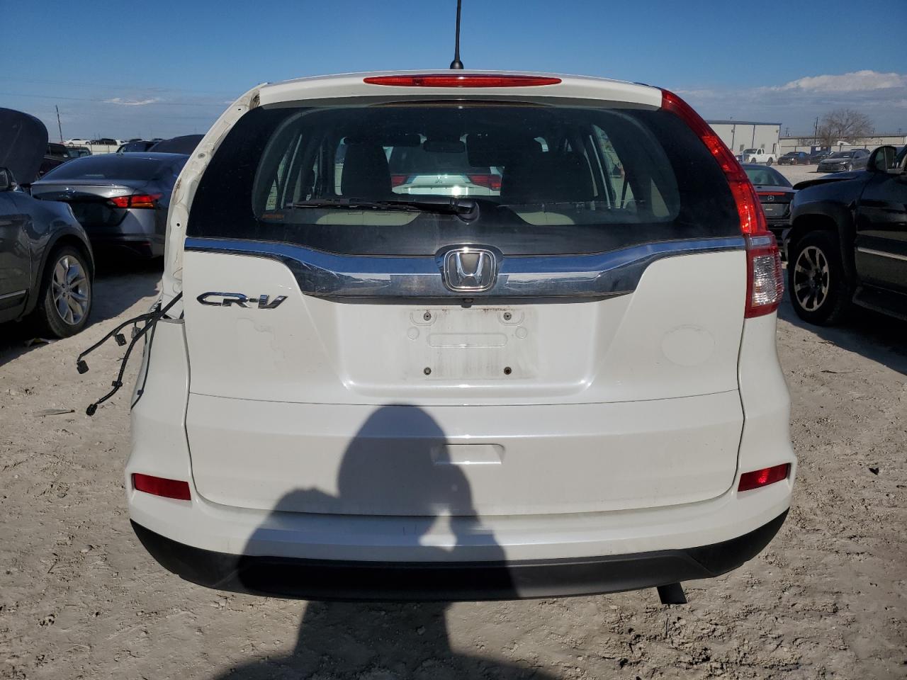 2016 Honda CR-V VIN 5J6RM3H39GL011593 Copart auction photo, rear end damage thumbnail 6