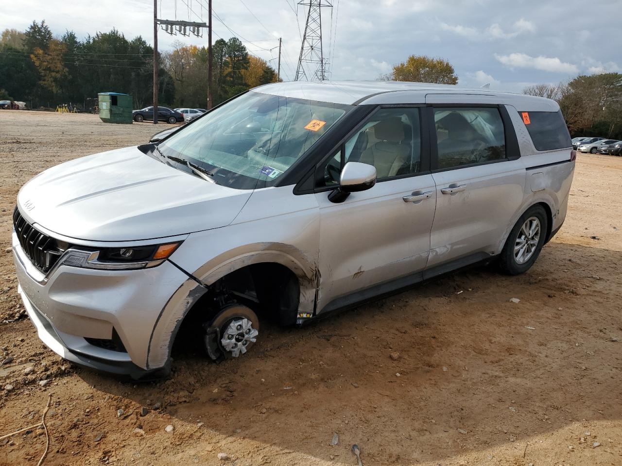 2022 KIA Carnival VIN KNDNB4H33N6117811