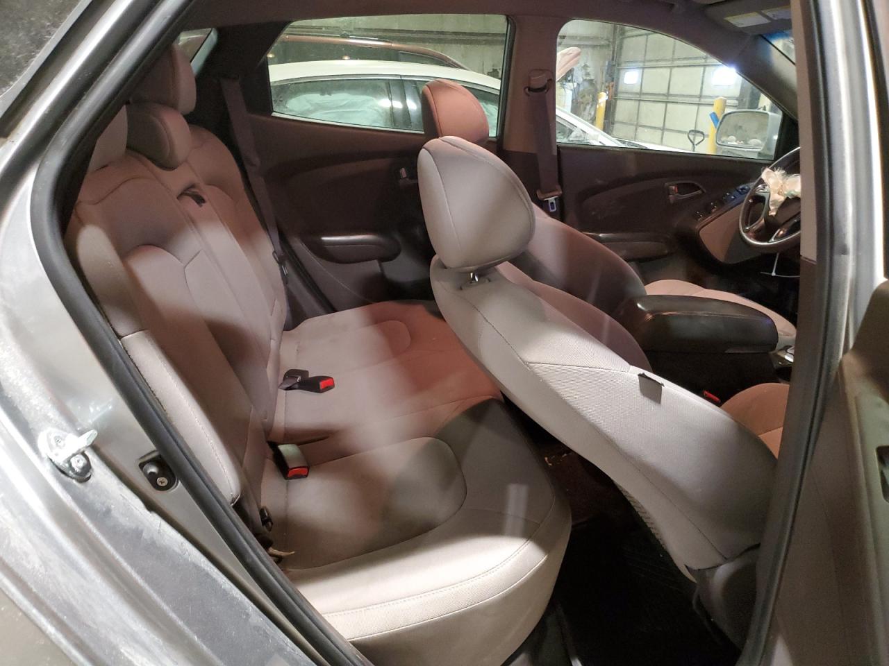 2015 Hyundai Tucson VIN KM8JTCAF3FU047102 Copart auction photo, front end / minor dent/scratches damage thumbnail 11