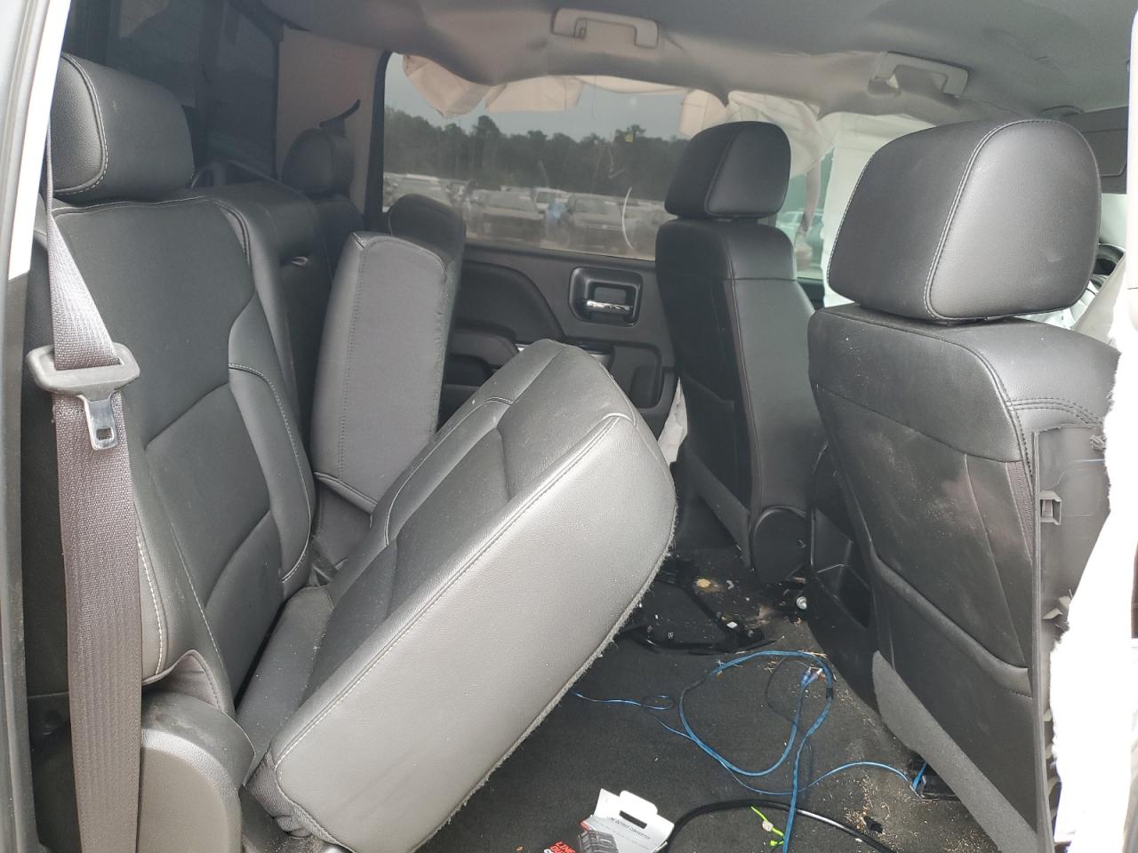 2018 Chevrolet Silverado VIN 3GCUKSEC1JG114564 Copart auction photo, biohazard/chemical damage thumbnail 10