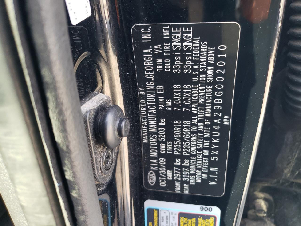 2011 KIA Sorento VIN 5XYKU4A29BG002010 Copart auction photo, rear end / minor dent/scratches damage thumbnail 14