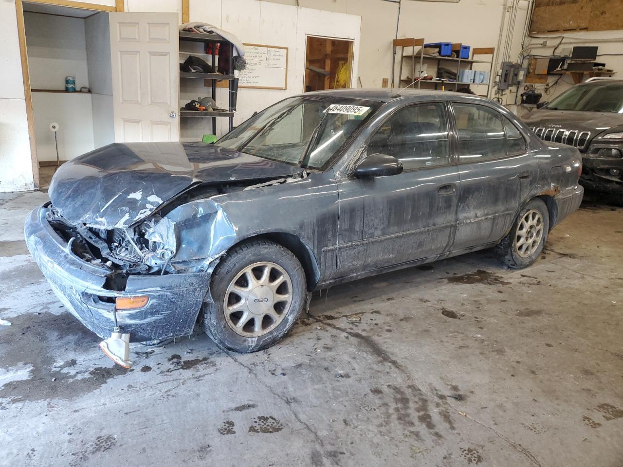 1994 GEO Prizm VIN 1Y1SK5361RZ040706 - Copart auction photo