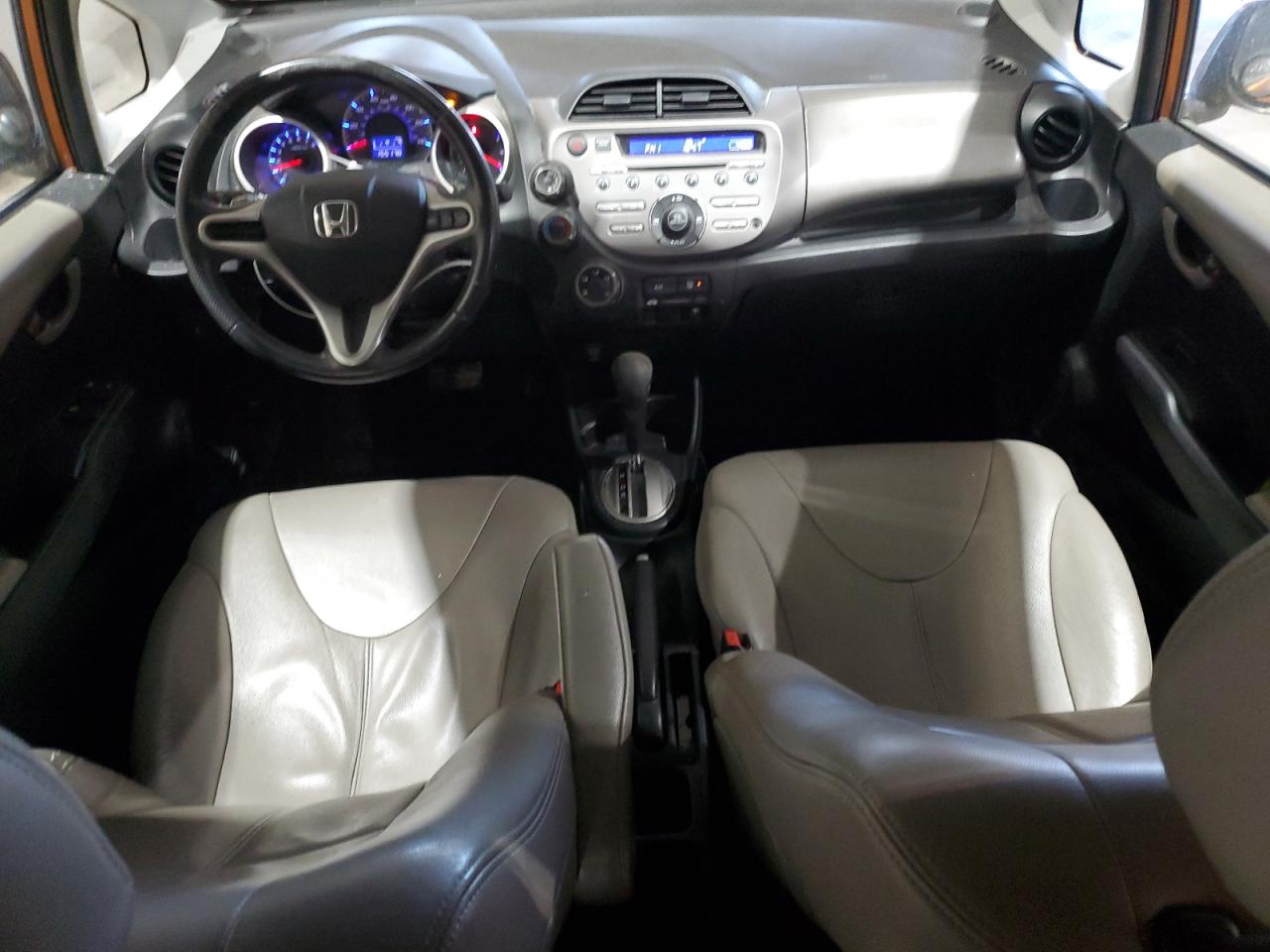 2011 Honda Fit VIN JHMGE8H54BS009997 Copart auction photo, rear end damage thumbnail 8