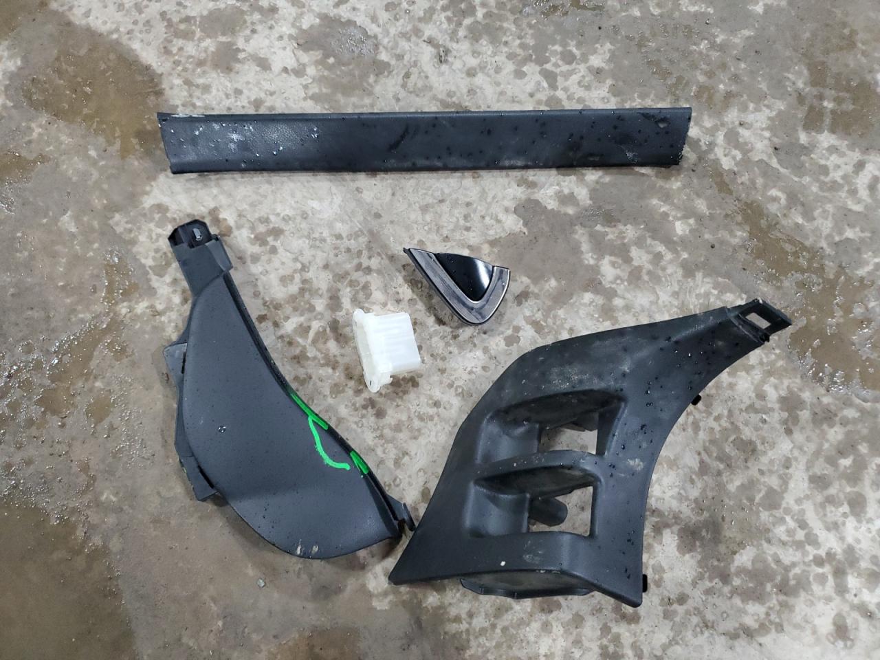 2021 Honda CR-V VIN 2HKRW2H59MH635762 Copart auction photo, side damage thumbnail 13